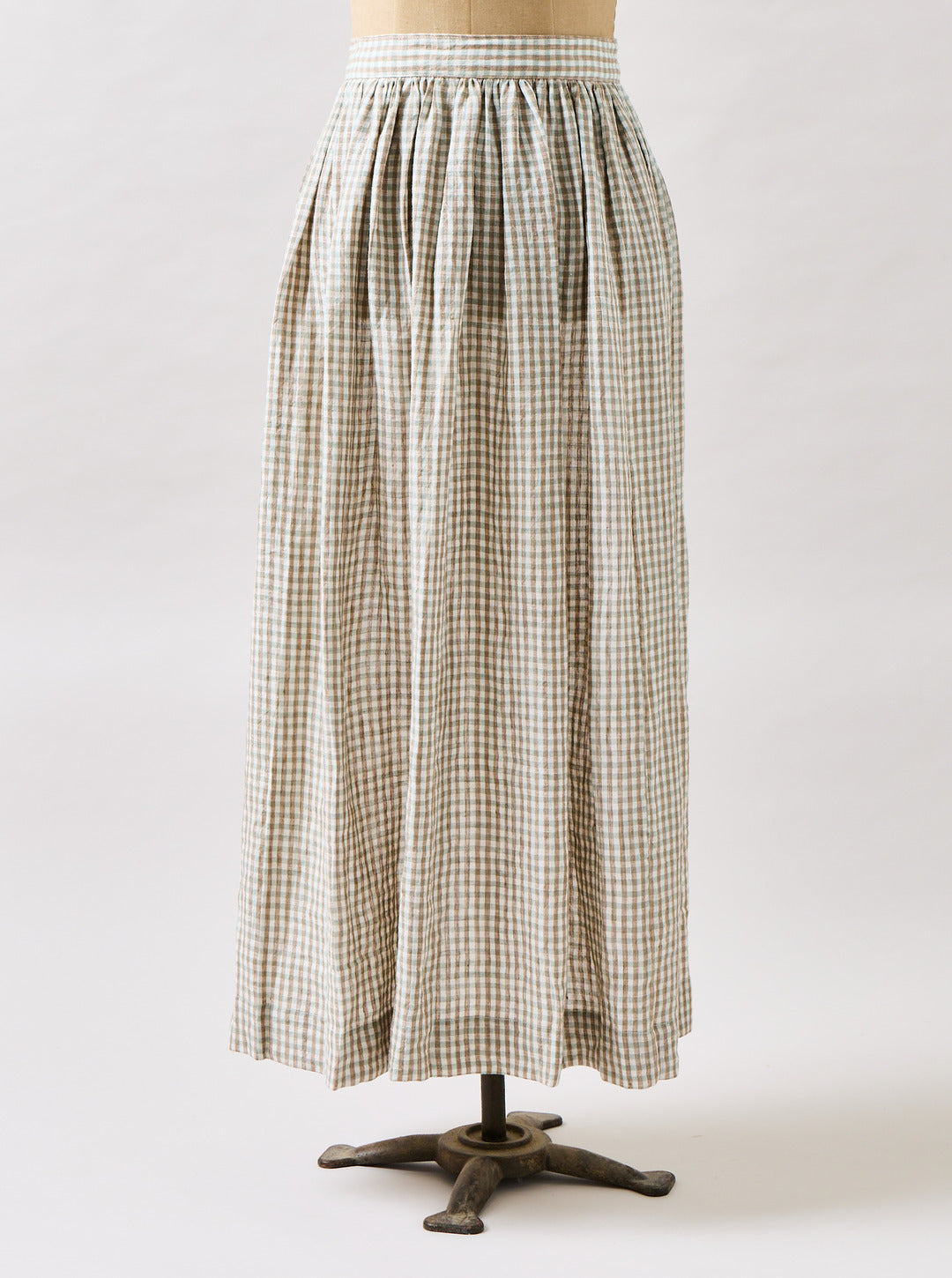 Farmhouse Gingham Homestead Apron - Image 2