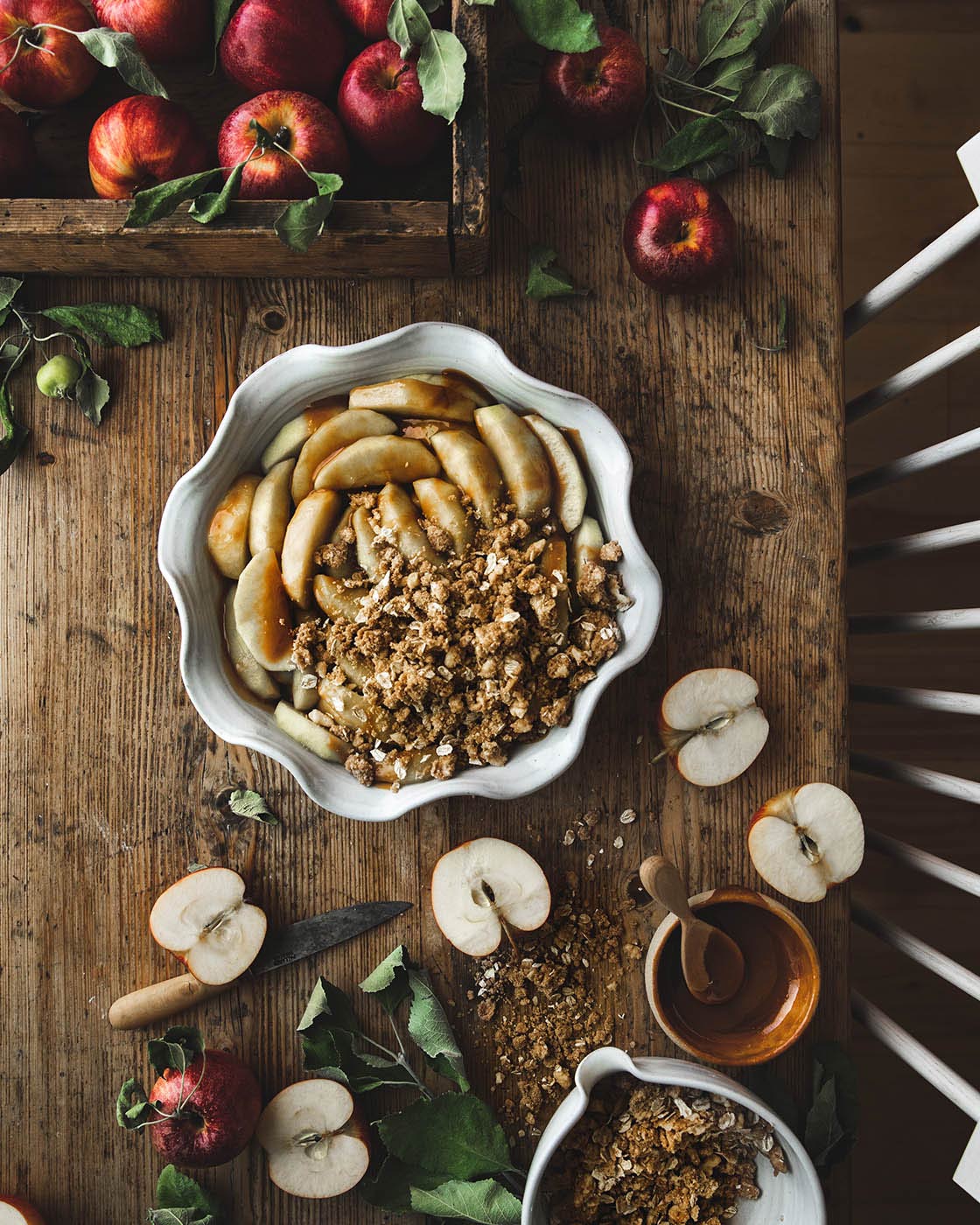 Laurel Pie Dish - Image 2