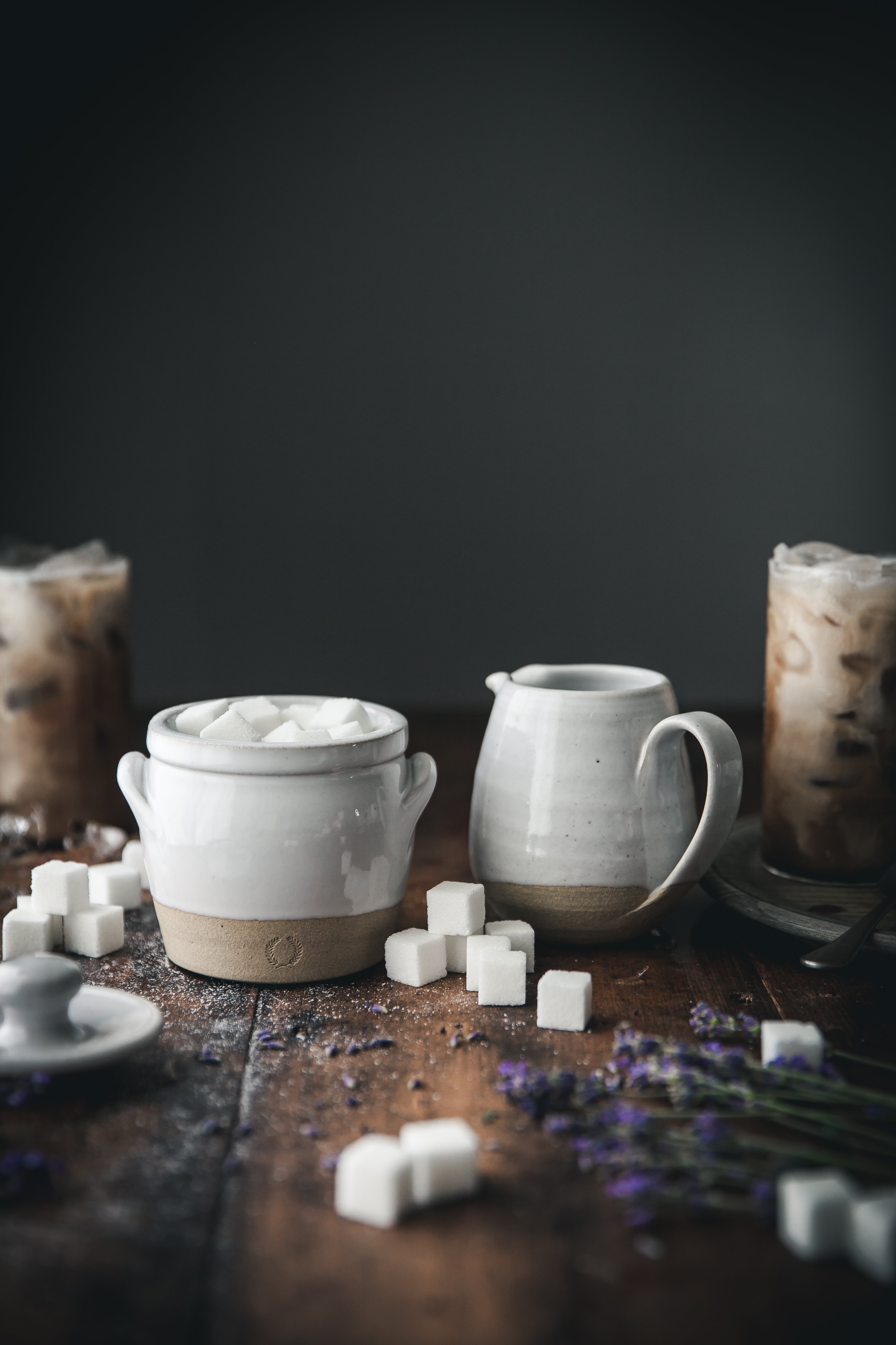 Farmer's Sugar and Creamer Set - Image 3