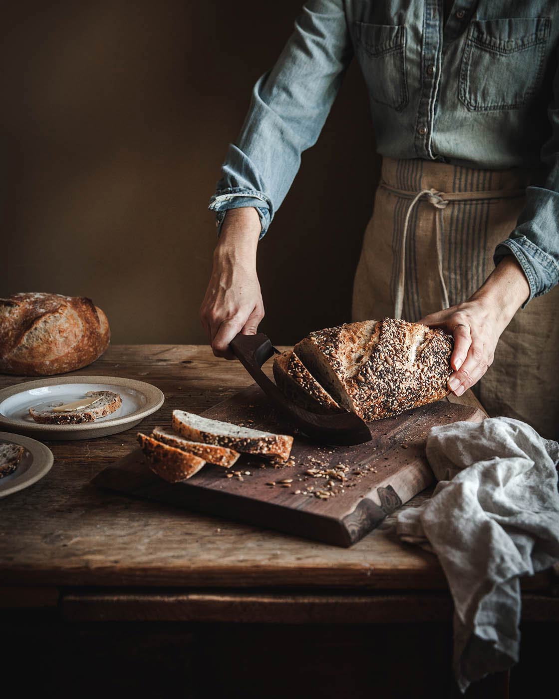 Board and Bow Set - Walnut - Image 4