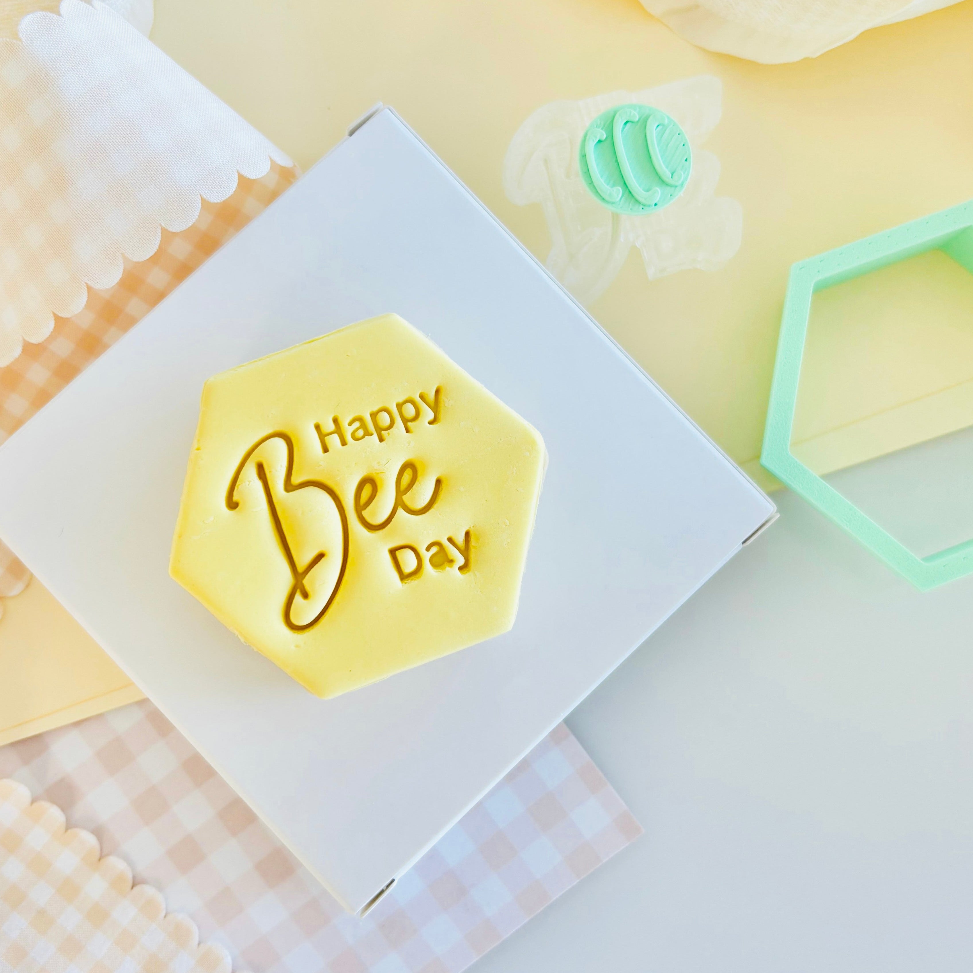 Happy Bee Day - Bento Minis Cutter Full Set (SweetP) - Image 3