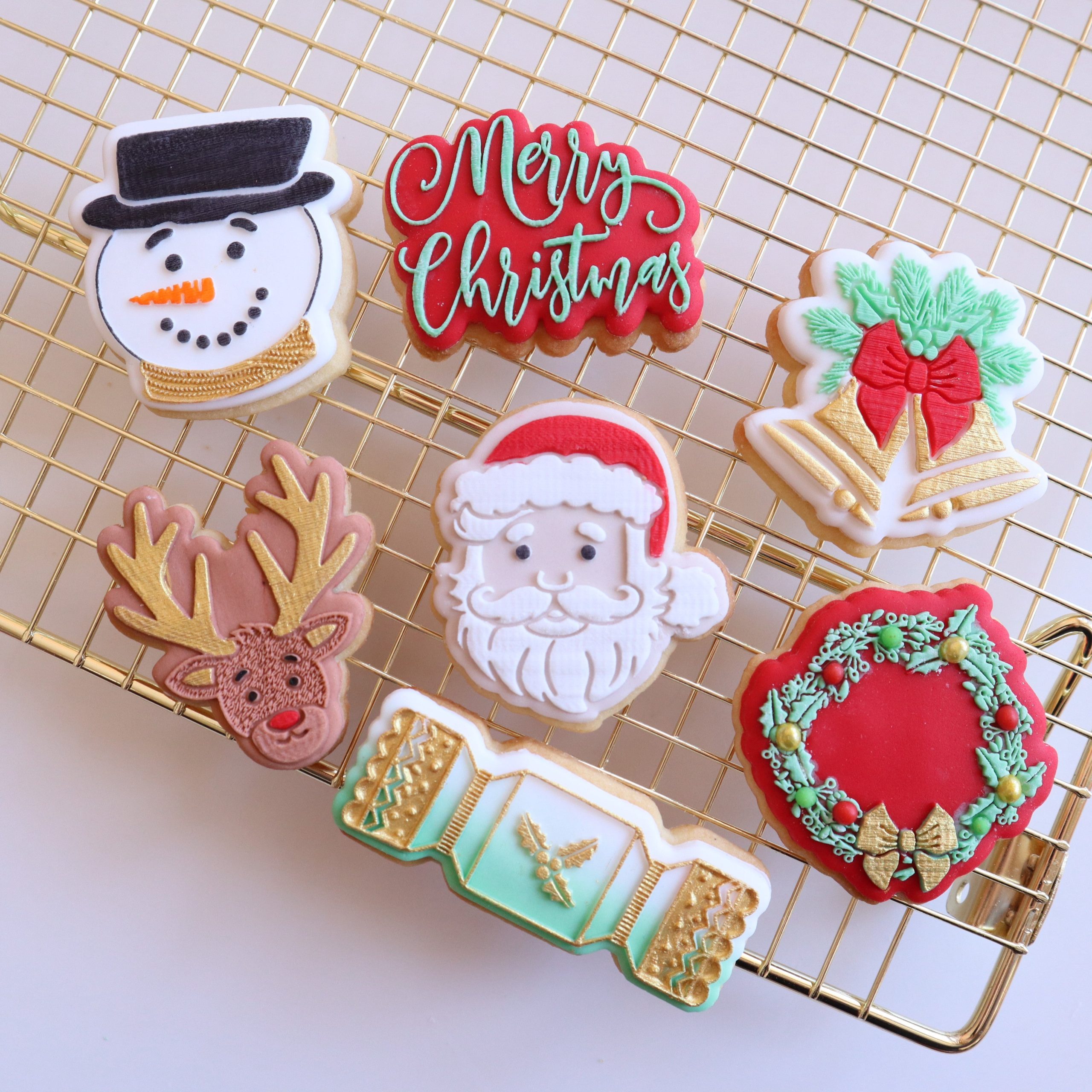 IMG_9328.jpg Mini Christmas Full 7 Cutter & Debosser Set - Image 1